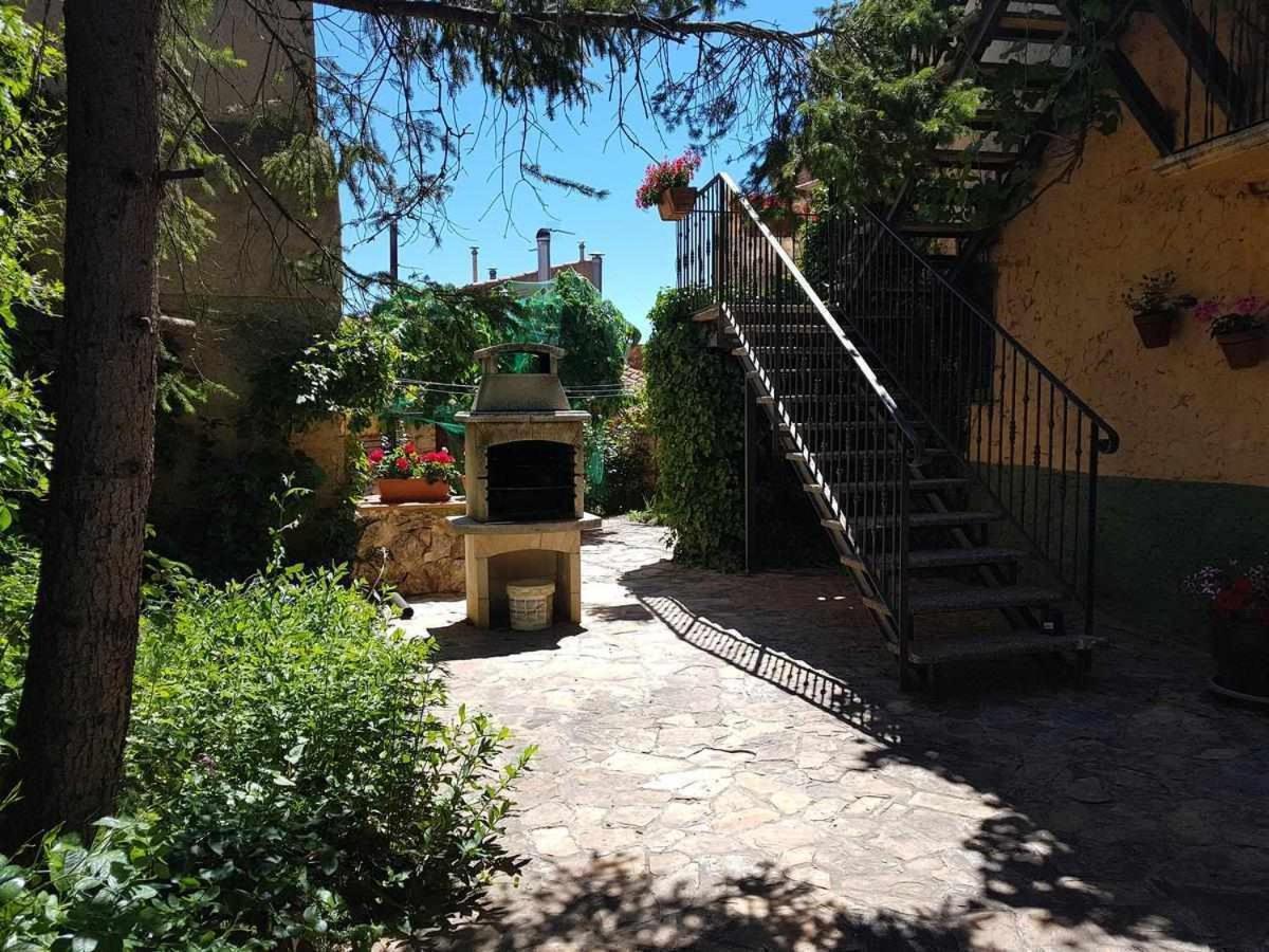 Casas Rurales La Laguna Y La Buhardilla De La Lagu Gallocanta Zewnętrze zdjęcie